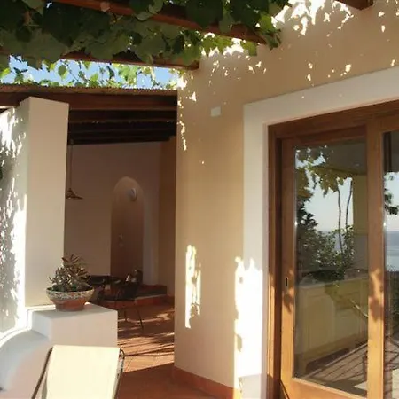 Hermes Apartamento